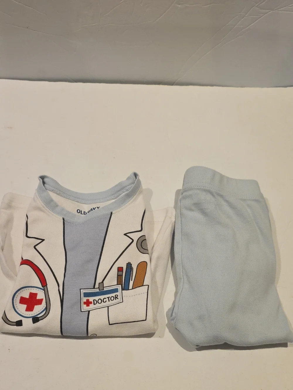 Old Navy Light Blue & White Doctor Print Kids Pajama Set 4t